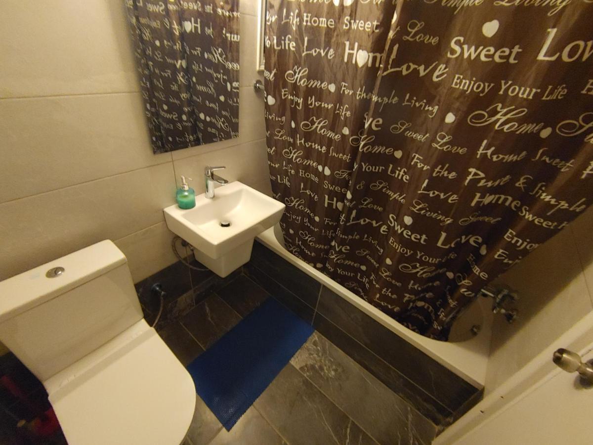 Luxury Apartment In Light House Beach Paphos Kültér fotó
