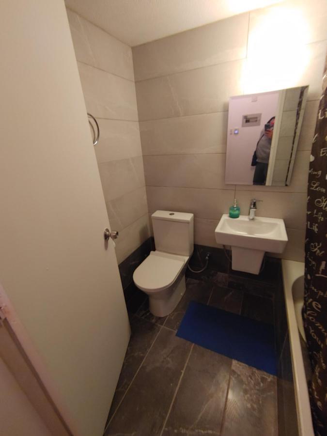 Luxury Apartment In Light House Beach Paphos Kültér fotó
